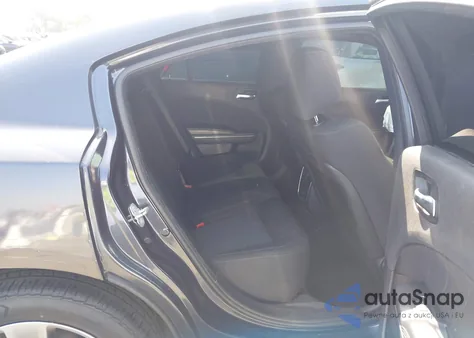 2017 Dodge Charger Sxt Rwd z USA, uszkodzony, nr VIN 2C3CDXHG9HH649514